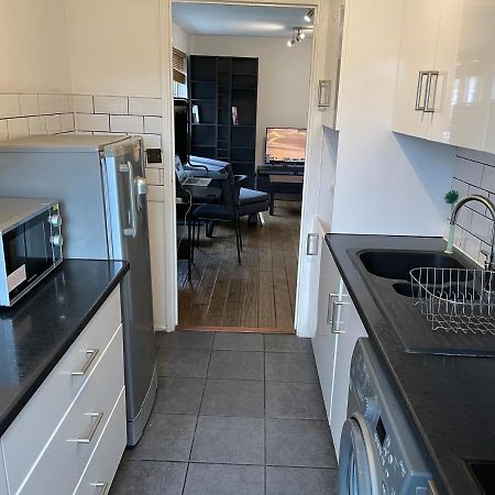 Beautiful Apartment Right Off Of Broadway Market Londres Exterior foto