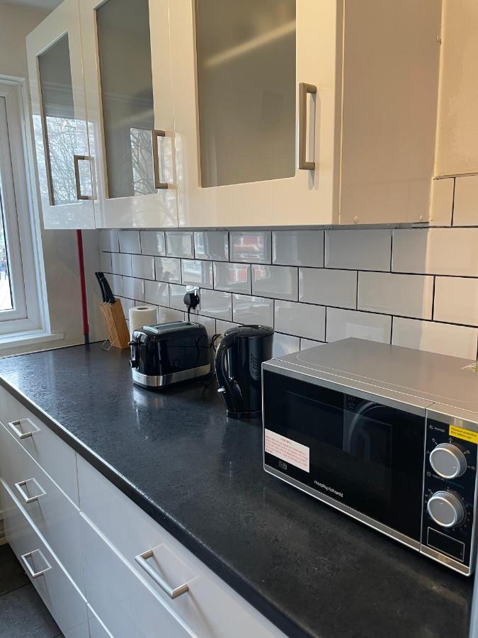 Beautiful Apartment Right Off Of Broadway Market Londres Exterior foto