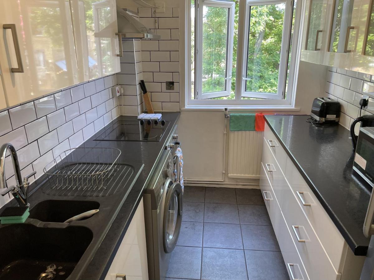 Beautiful Apartment Right Off Of Broadway Market Londres Exterior foto